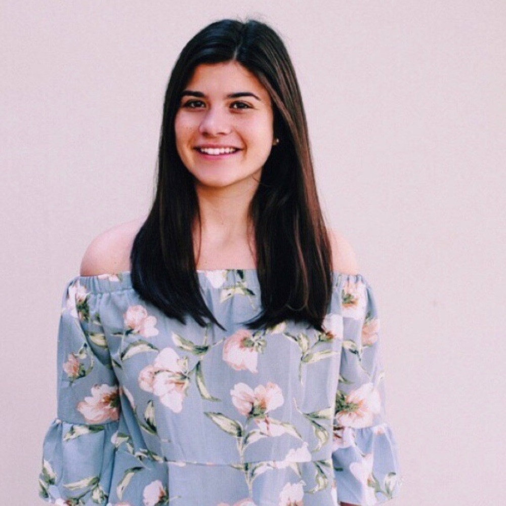 Meet your Posher, Sophia